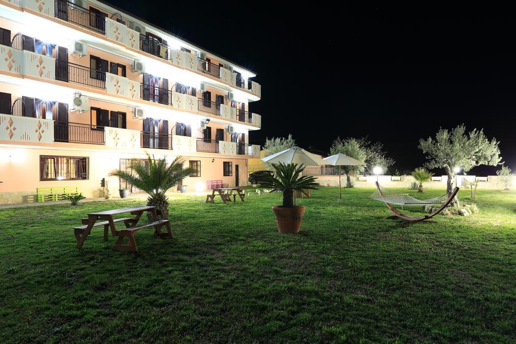 Chimento Resort Корильяно-Калабро Екстер'єр фото