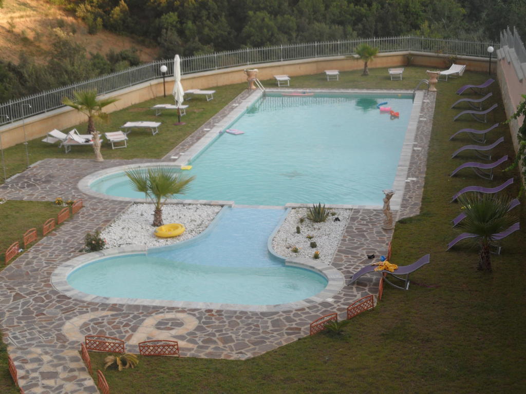 Chimento Resort Корильяно-Калабро Екстер'єр фото